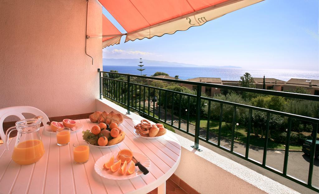 Residence Hoteliere Scudo Ajaccio  Exterior photo