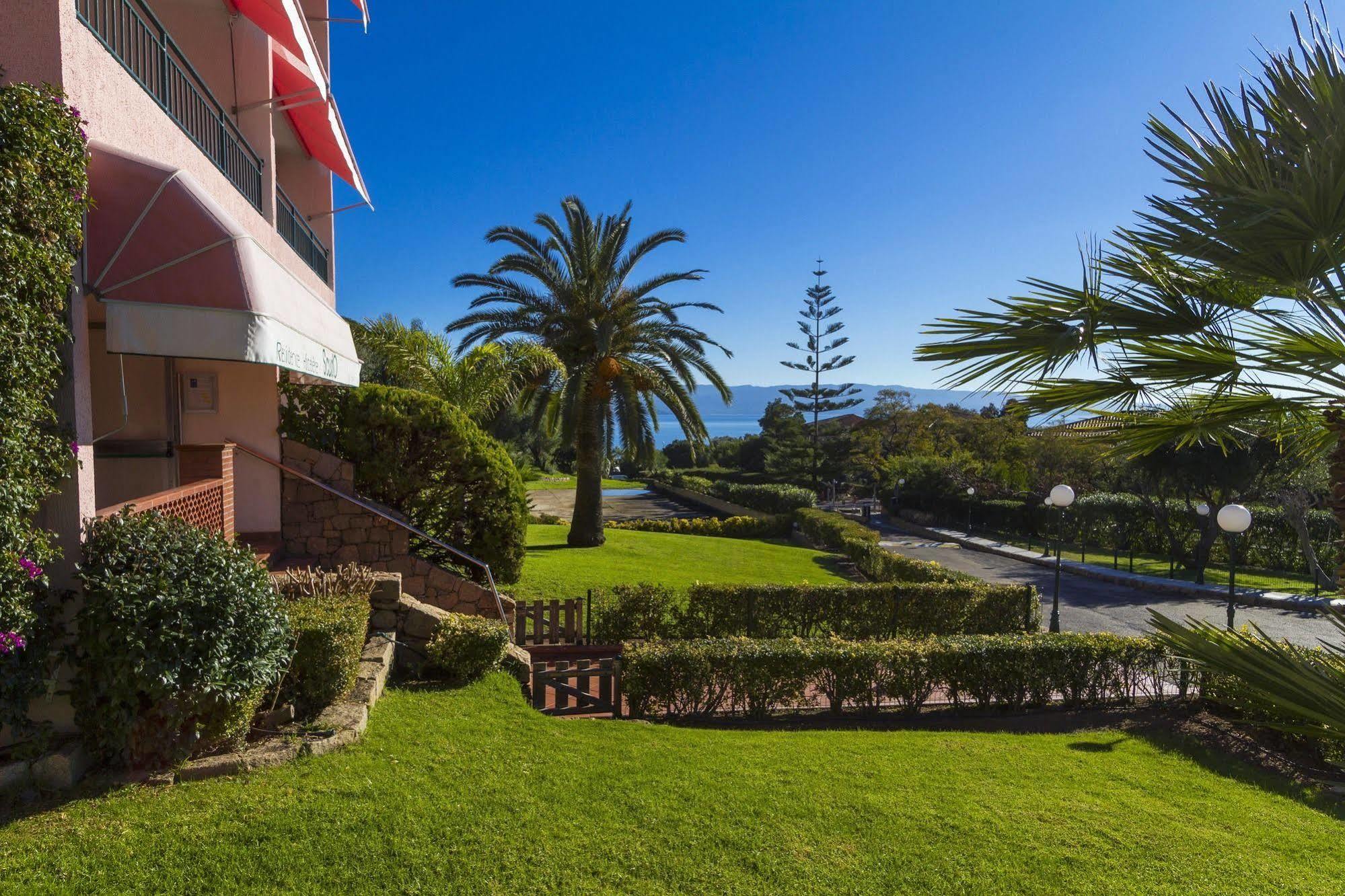 Residence Hoteliere Scudo Ajaccio  Exterior photo